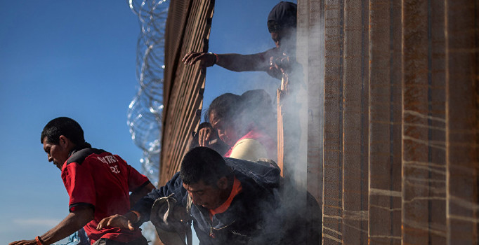 29 bin göçmene Meksika'da gözaltı