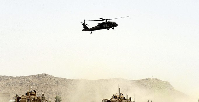 NATO'nun Taliban operasyonunda 8 sivil öldü