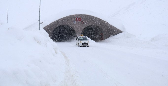 Ovit Tüneli ile artık Rize-Erzurum arasındaki bağlantı hiç kesilmiyor