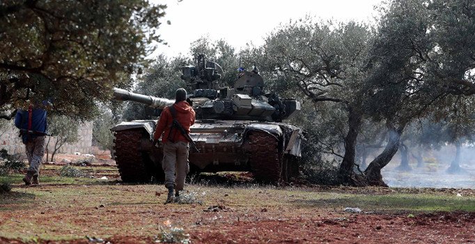 Halep'te ilerleyen rejim güçlerine karşı operasyon