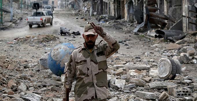 Esad rejimi Halep'te 16 yerleşim noktasını daha ele geçirdi