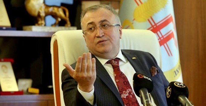 Fırıncılar Federasyonu Başkanı, İBB'de halk ekmeğin 75 kuruştan satılmasından rahatsız