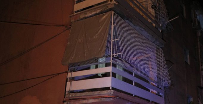 Adana'da evinde mangal yakıp ısınmak isteyen kişi hayatını kaybetti