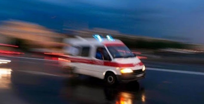 Kavgayı ayırmak isterken canından oluyordu