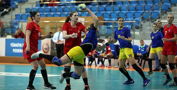 Yenimahalle Hentbol'da galibiyet sayısını 9'a çıkardı