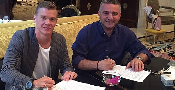 Samuel Holmen Medipol Başakşehir'de!