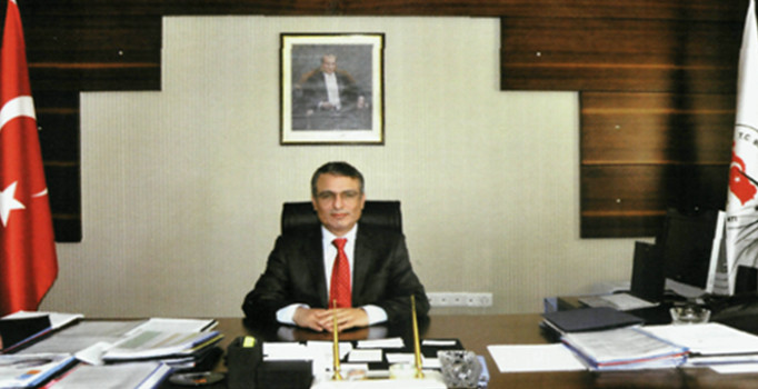 DTÖ Daimi temsilcisi olan Başbakanlık Müsteşarı Kemal Madenoğlu kimdir?