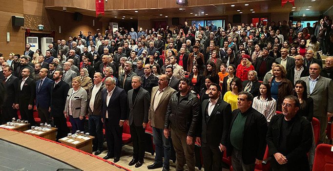 Nebil Özgentürk Ceyhan'da Tarık Akan'ı anlattı