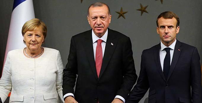 Cumhurbaşkanı Erdoğan, Merkel ve Macron ile telefonda görüştü