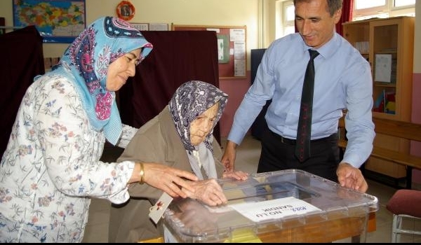 105'lik nine sandığa gitti