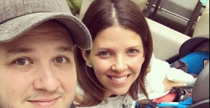 Ünlü komedyen Şahan Gökbakar'dan mutluluk pozu