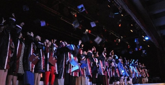 Turgut Özal Tıp, Üçüncü Dönem Mezunlarını Verdi