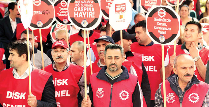 Taşerona müjde geldi ama yasası gelemedi