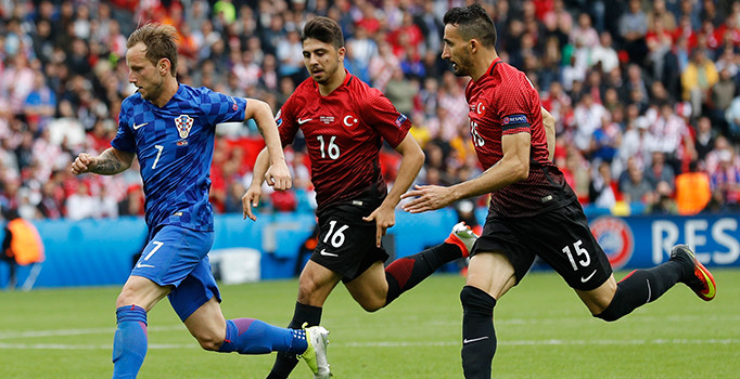 A Milli Takım'a gruptan çıkmak için 3 puan da yetebilir