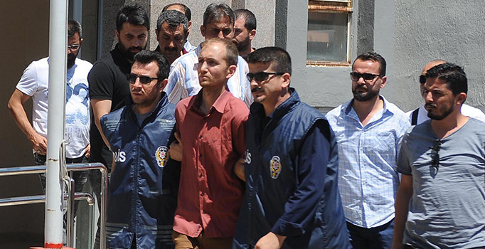 Firarda kart muamması