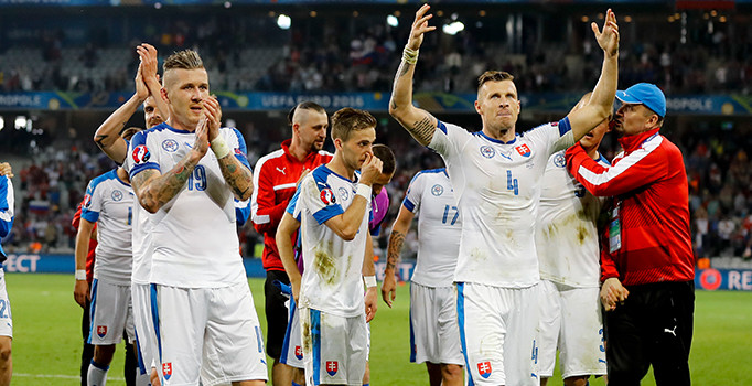 Ahmet Akcan Slovakya'nın Rusya'yı 2-1 yendiği maçı KARAR'a değerlendirdi