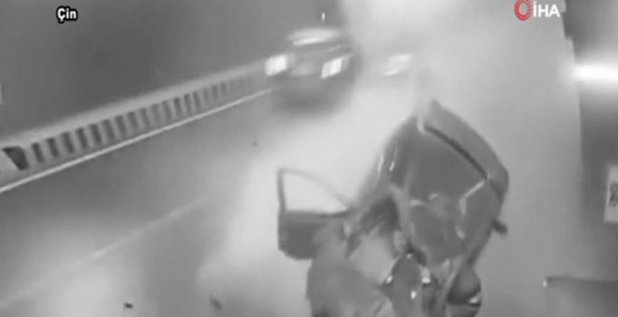 Viraja giremeyince araç kontrolden çıktı