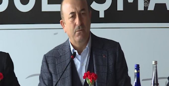 Çavuşoğlu: Irak'ın inşası için 5 milyar dolar kredi vereceğiz