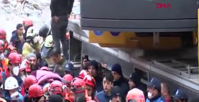 Kartal'daki faciada Havva kurtarıldı