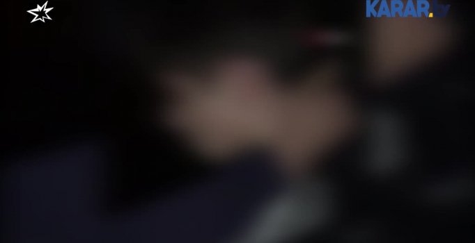 Çocuğu boks makinesi yerine koyup dövdü!