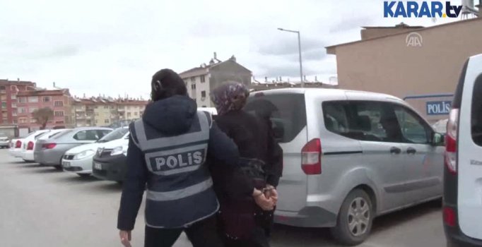 Çamurla boğularak öldürüldü