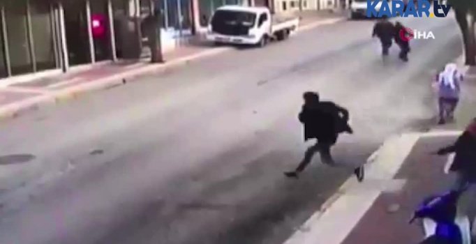 Depremden kaçarken ölümden döndü