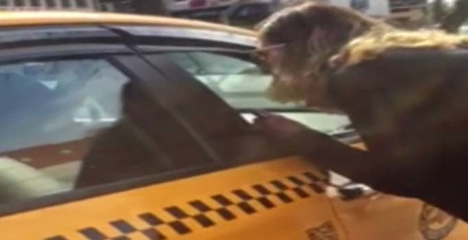 Taksicilerin 'kısa mesafe' pazarlığı