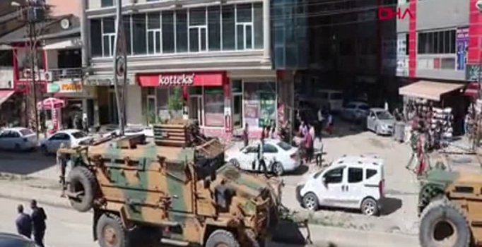 Irak sınırına asker sevkiyatı