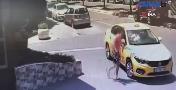 Annesini taciz ettiği öne sürülen taksiciyi demir sopayla dövdü