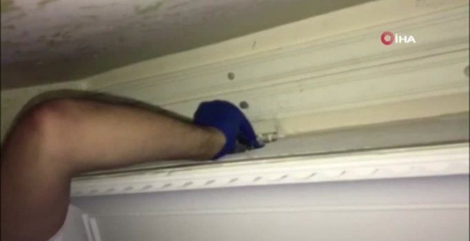 Torbacı evinin kartonpiyerini zula yaptı