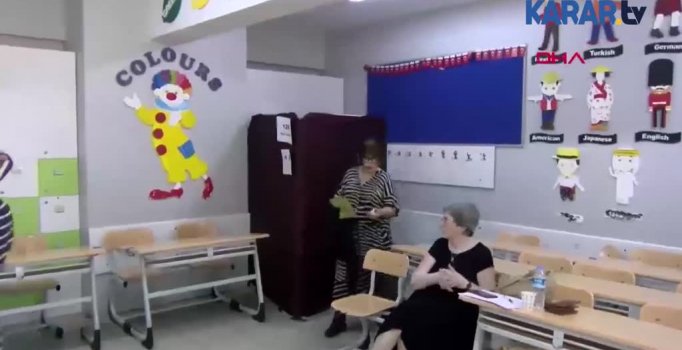 Sezen Aksu'nun geçersiz oy paniği