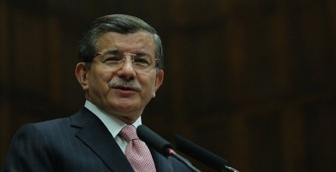 Davutoğlu: Benden her şey olur da düşük profilli olmaz
