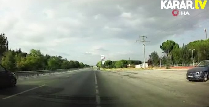 Köpeğe çarpmamak için manevra yapınca takla attı