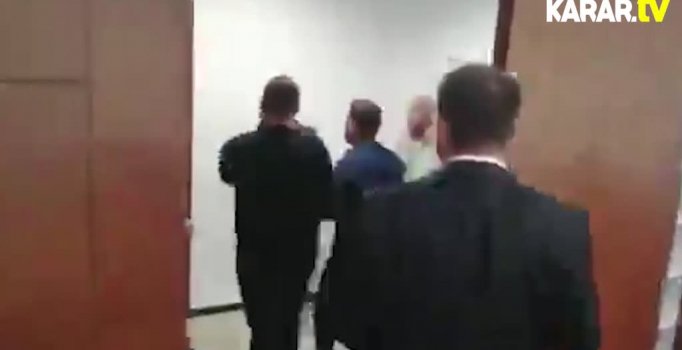 Denizlispor'da şok kavga! Silahlarla bastılar