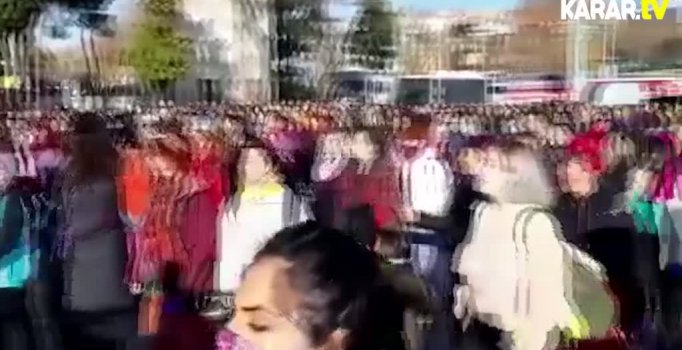 Kadınlardan Beşiktaş'ta Las Tesis dansı