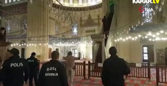 Selimiye'de minbere çıktı, 'Bu cami bana ait' dedi