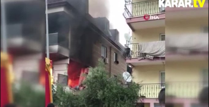Denizli'de 3 katlı apartta patlama