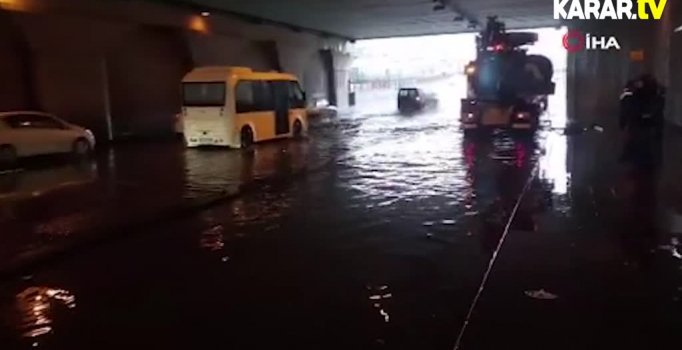 Topkapı alt geçidini su bastı