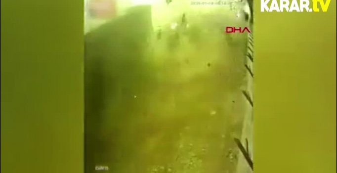 İran'da yolcu uçağının düşme anı kameralarda