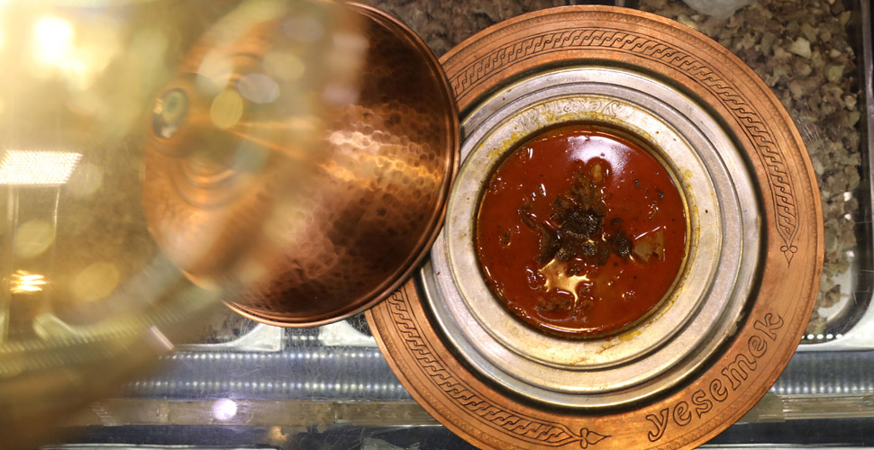 Canan Karatay 'koronavirüse karşı için' dedi, kelle paçaya ilgi arttı