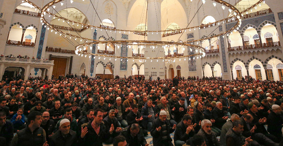 Diyanetin Cuma Hutbesi: Cihad | 28 Şubat 2020