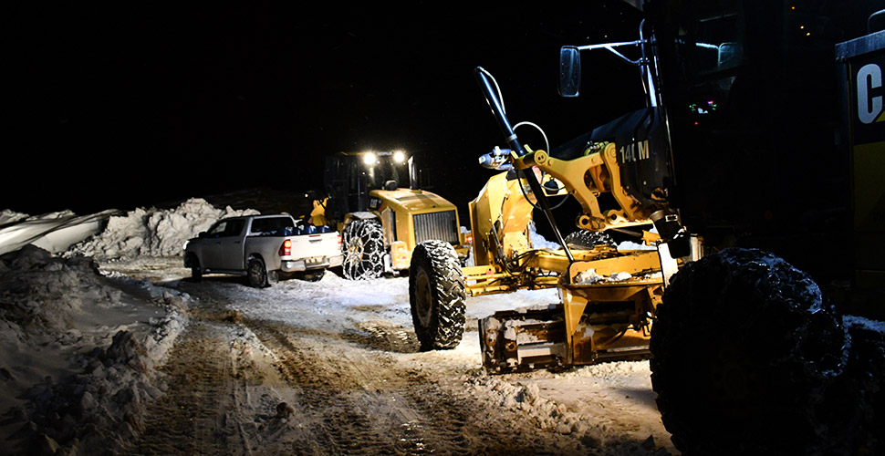 Ağrı'da kapanan köy yolları ulaşıma açılıyor