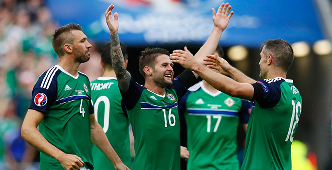 Ada temsilcisinden tarihi galibiyet: Ukrayna 0 - 2 Kuzey İrlanda