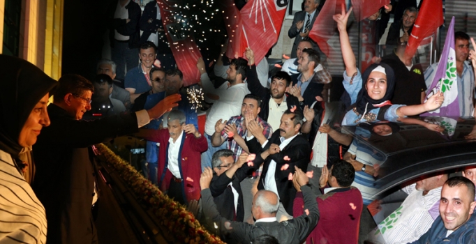 İslam Dünyası seçim sonuçları için ne dedi?