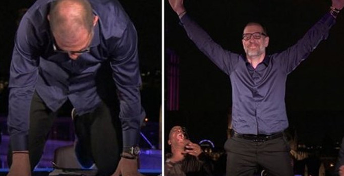 Bilic Payet'in attığı golün sevinciyle masanın üzerine çıktı