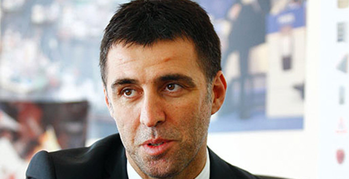 Hakan Şükür'e 'Cumhurbaşkanı'na hakaretten' açılan dava başladı