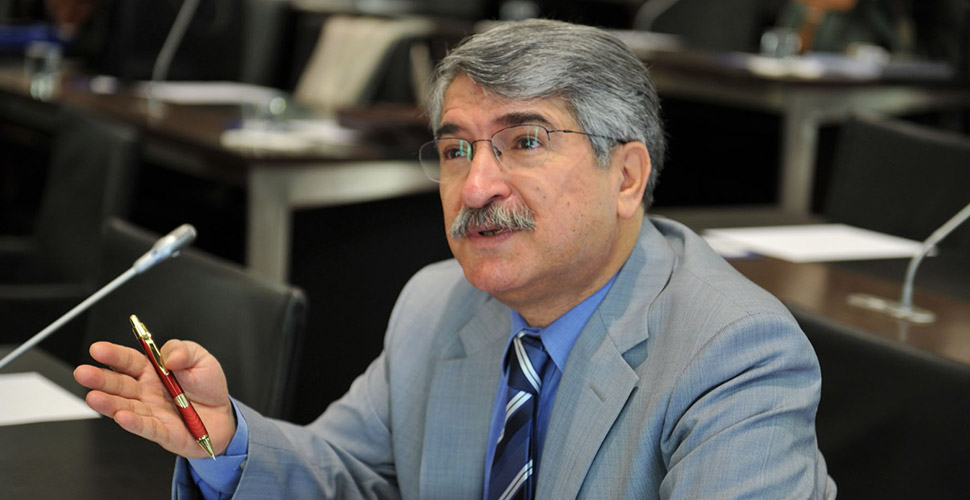 Eski CHP Milletvekili Fikri Sağlar'a hapis cezası