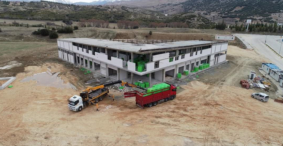 Antalya Büyükşehir Belediyesi�nin Elmalı�da inşa ettiği yeni otogarın