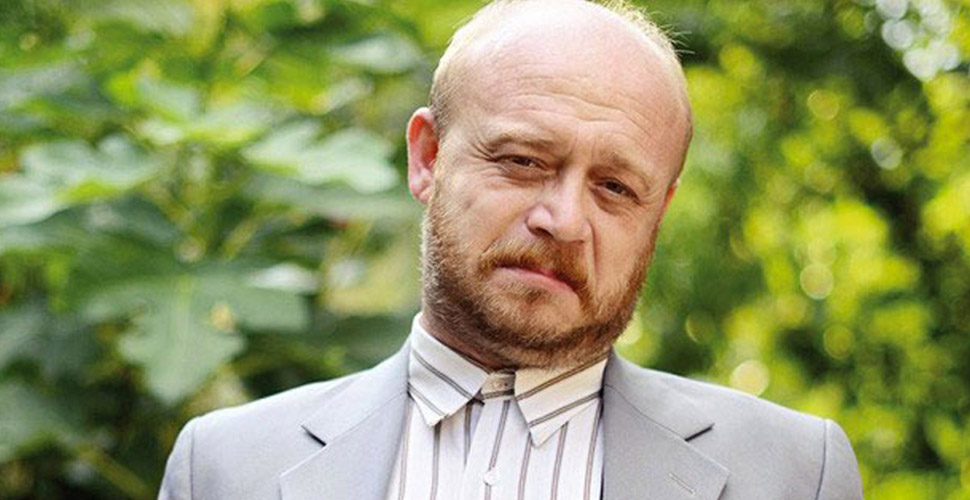 Ünlü oyuncu Beyti Engin kalp krizi geçirdi