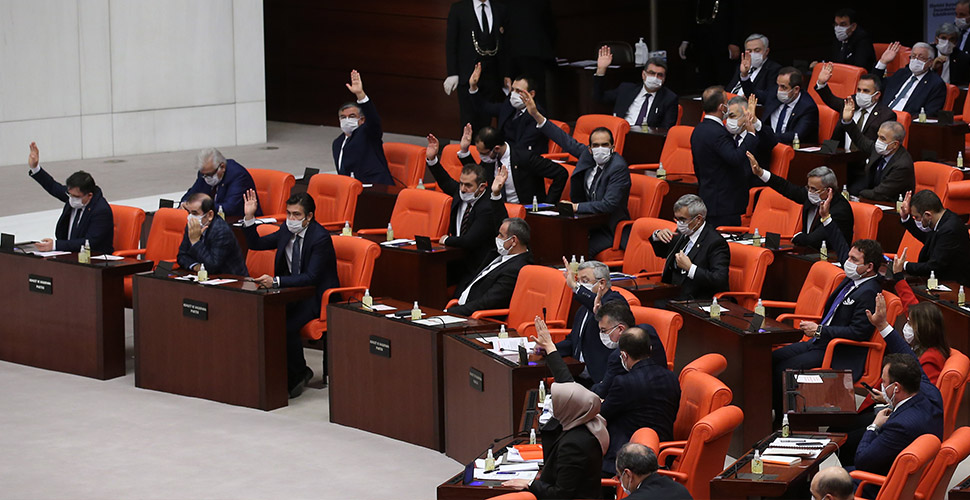 Adaleti AYM'ye bırakmayın